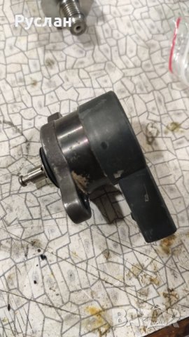 Регулатор за налягане на горивото AUDI A8 3.3TDI 0281002351