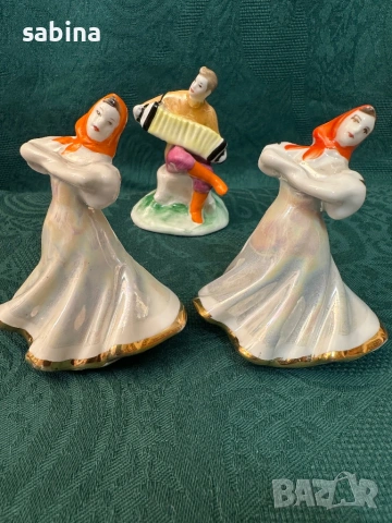 Комплект от три статуетки – триптих „Руски танц“. Дулевский фарфоровый завод (Дулево), снимка 4 - Други ценни предмети - 53055530