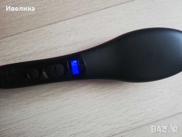 Четка за изправяне на коса