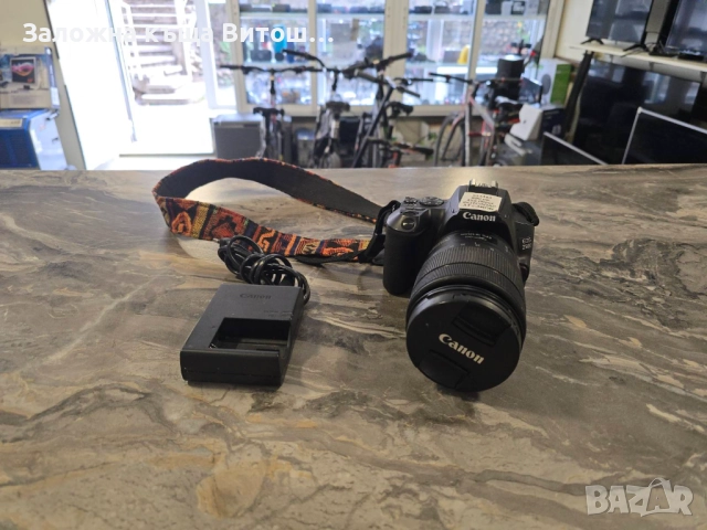 Фотоапарат Canon EOS 250D , снимка 2 - Фотоапарати - 52133052