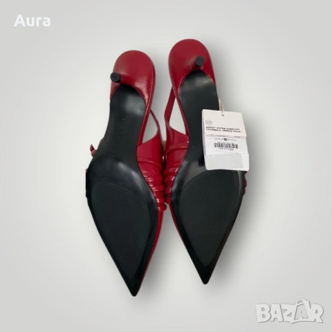 Red buckle slingback kitten heels, снимка 3 - Дамски ежедневни обувки - 54259333