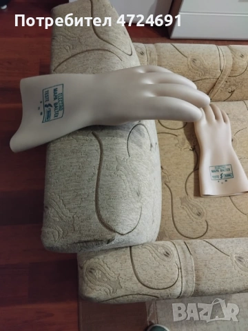 Диелектрични ръкавици 