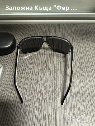 Слънчеви очила Carrera, снимка 4 - Слънчеви и диоптрични очила - 51568229