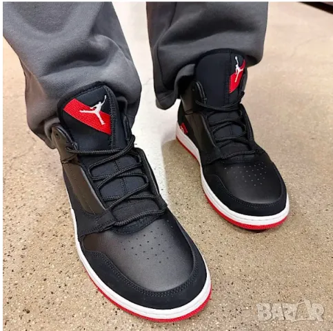 маратонки Air Jordan Fadeaway 'Black & White' номер 42-42,5, снимка 5 - Маратонки - 47480845