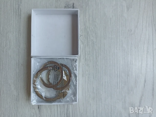 Дамски ключодържател Cacharel, снимка 2 - Други - 50959850