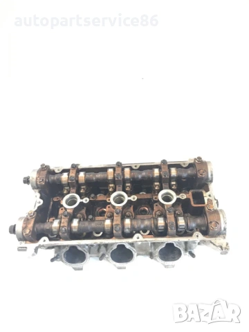 Дясна част на цилиндрова глава с разпределителни валове за KIA Opirus  3.5 (2006)