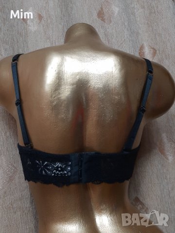 75 В Черен дантелен сутиен с червена чашка , снимка 7 - Бельо - 39099382