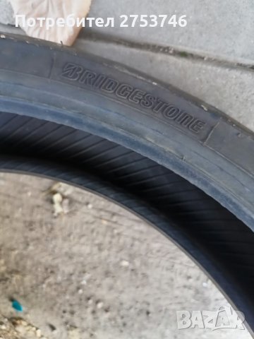 Всесезонна гума за мотор Bridgestone dot 2018, снимка 2 - Гуми и джанти - 38539727