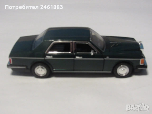 1/32 Rolls-Royce Silver Spur 1994 метална колекционерска количка , снимка 5 - Колекции - 54004638