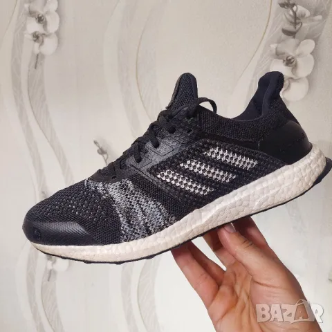 adidas Ultra Boost ST 'Collegiate Navy Core Black' номер 45 1/3  лимитирана серия , снимка 16 - Маратонки - 50156940
