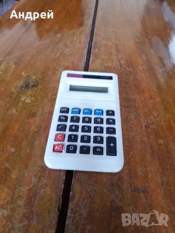Стар калкулатор Casio HL 812
