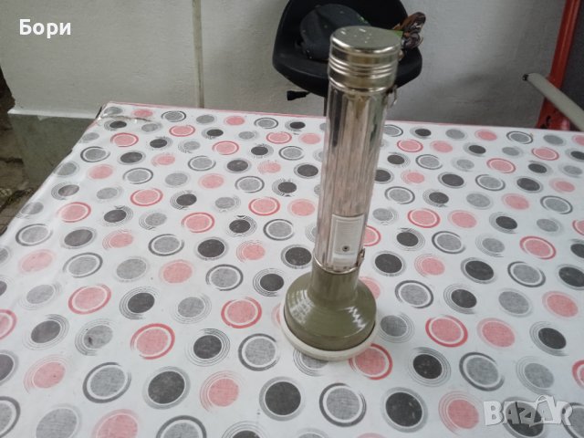 Стар фенер/прожектор не е ползван