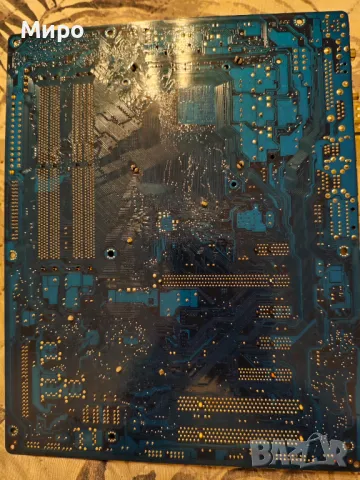 Компютър Gigabyte GA-P35-DS3P, снимка 2 - За дома - 49548943