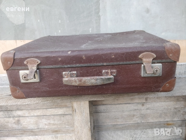 Два стари жакардови куфара, снимка 2 - Антикварни и старинни предмети - 28263561