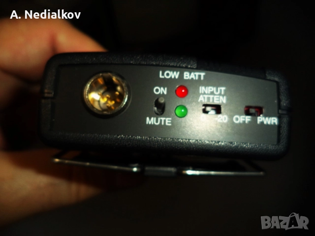 Безжичен микрофон за глава Shure SLX, снимка 8 - Микрофони - 51776077