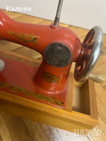 Детска машина за шиене руска 