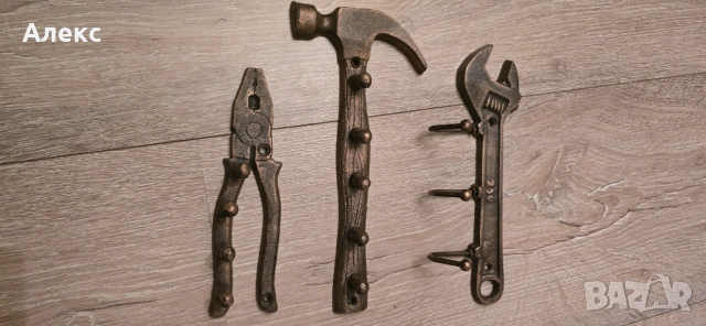 Чугунени закачалки– Три вида., снимка 5 - Антикварни и старинни предмети - 52355456