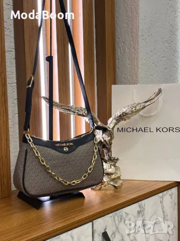 Michael Kors дамски чанти Различни цветове 