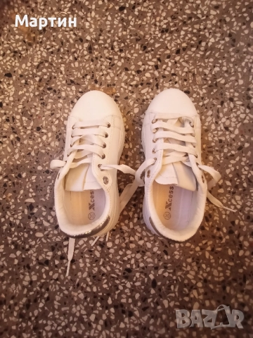 Детски маратонки 30 - ти номер - Много запазени и без забележки , снимка 8 - Детски маратонки - 51820521