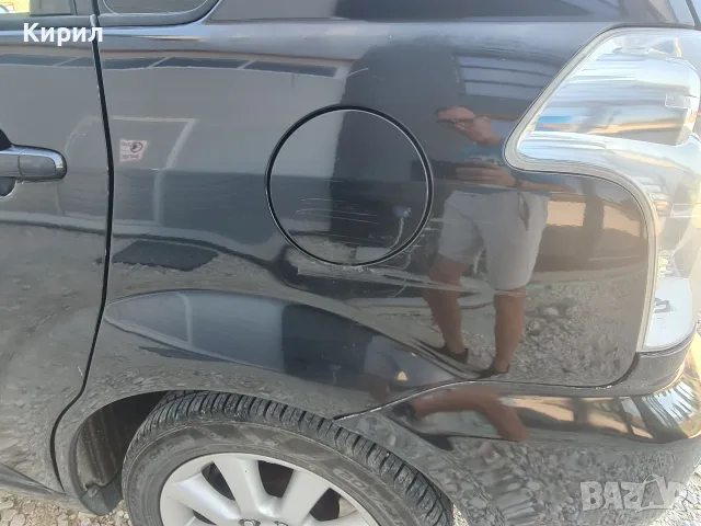 Toyota Corolla Verso, снимка 16 - Автомобили и джипове - 56333645