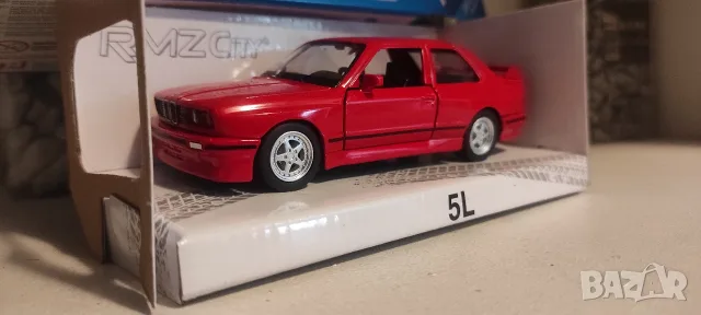Метална кола BMW e30 