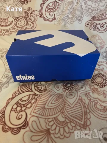 НОВИ дамски кецове Etnies, 39 номер, снимка 6 - Кецове - 56281709