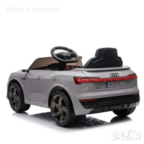 Детска акумулаторна кола Audi RS Q8 12V - Дистанционно управление, снимка 4 - Коли, камиони, мотори, писти - 55840023