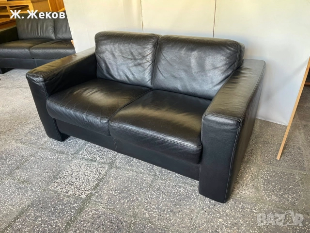 Кожен диван, снимка 2 - Дивани и мека мебел - 51469495