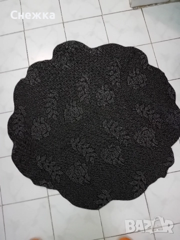 малко красиво килимче, снимка 2 - Колекции - 52326911