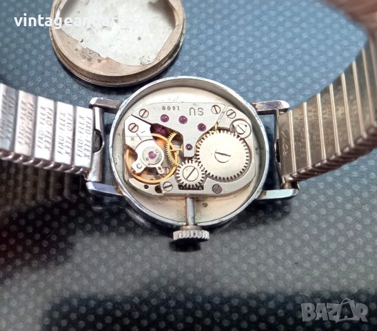 Колекционерски часовник Луч, анимиран, работи отлично, снимка 5 - Антикварни и старинни предмети - 40468845