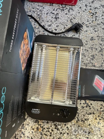 Хоризонтален Тостер с Модерен Дизайн - Cecotec EasyToast Basic 08010, 900W, за Хляб, Кроасани и др!, снимка 6 - Тостери - 50578505