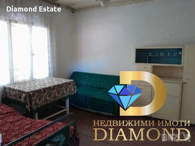 Двуетажна къща в село Православен, общ. Първомай, снимка 8 - Къщи - 53177210