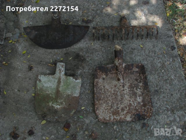 Лопата мотика гребло, снимка 1 - Антикварни и старинни предмети - 33733803