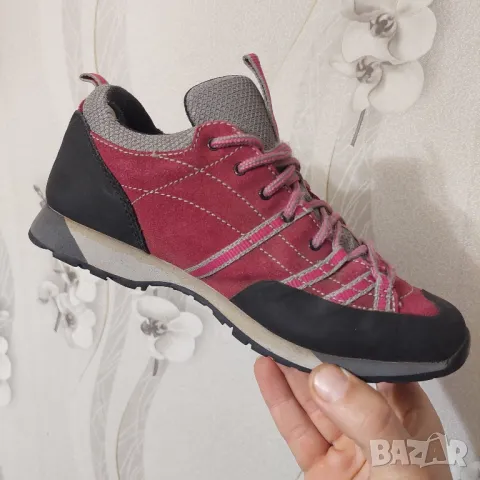 туристически обувки Garmont Sticky Boulder номер 38 , снимка 7 - Други - 36138799