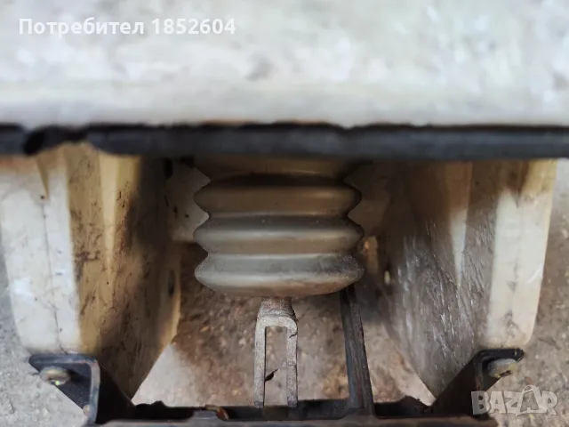 Серво и спирачна помпа с казанче Пежо 405, снимка 2 - Части - 55905458