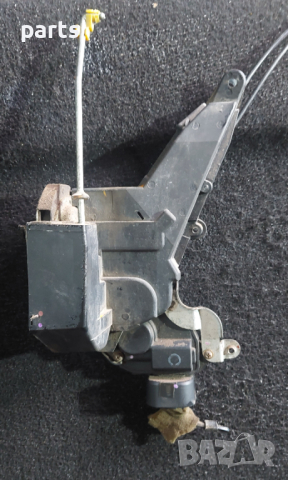 Предна Дясна Брава - Ключалка Лексус ИС200 N, снимка 6 - Части - 44523580