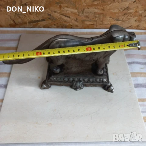 Масивна трошачка за ядки-Куче 19 век