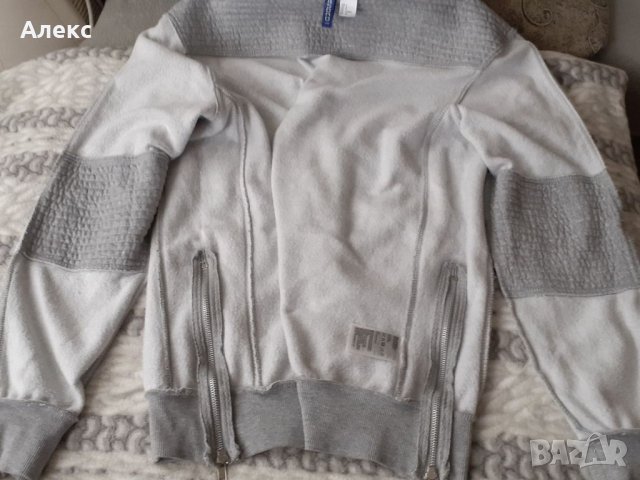 Красива  блуза на H&M, снимка 4 - Детски анцузи и суичери - 37895011