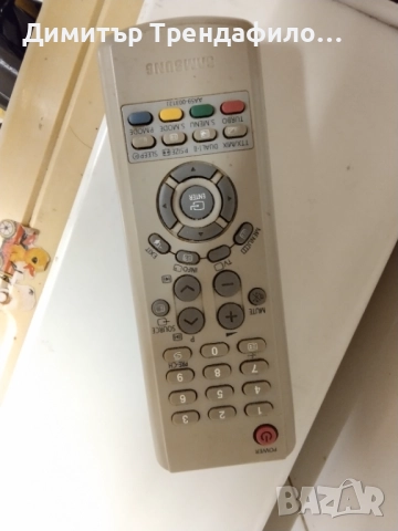 Телевизор SAMSUNG, снимка 3 - Телевизори - 52353621