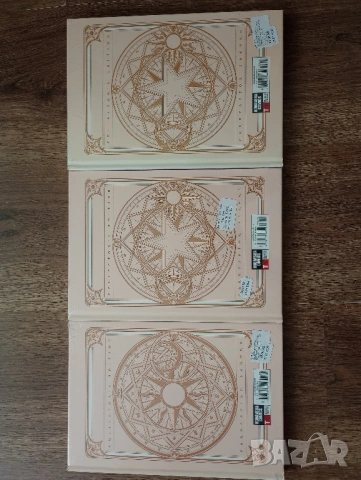 Манга: Cardcaptor Sakura Collector's Edition, Attack On Titan: Colossal Edition, Prison School и др., снимка 12 - Списания и комикси - 54311673