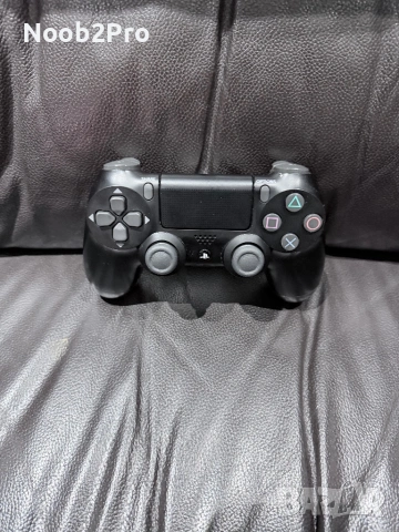PlayStation 4 500 GB с кутия с черен джойстик (Boxed), снимка 7 - PlayStation конзоли - 53290357