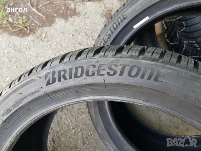 235/40/19 brigestone , снимка 4 - Гуми и джанти - 50576195