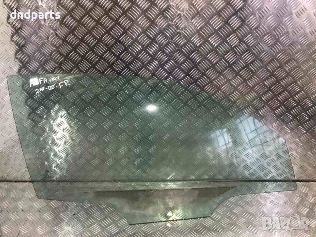 Предно дясно стъкло Alfa Romeo 147,2001г.(2-врати)