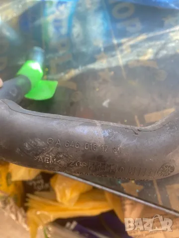 a6460161781 маркуч мерцедес 2.2 дизел картерна вентилация, снимка 2 - Части - 47907831