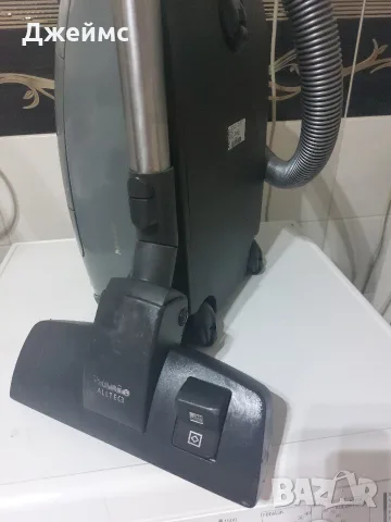 Прахосмукачка Miele Complete C3 Select Powerline , снимка 5 - Прахосмукачки - 55851633