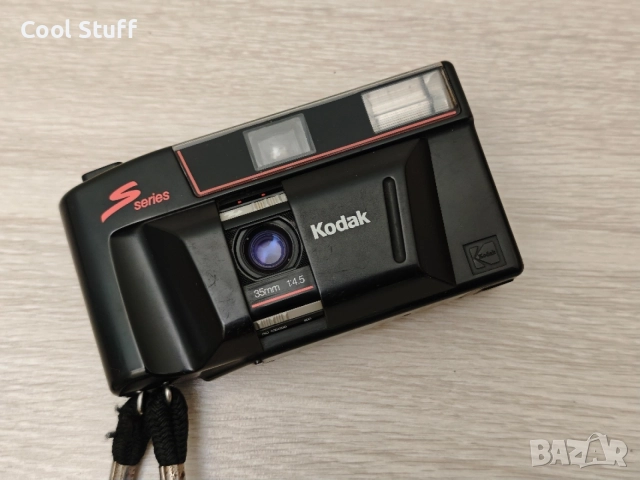Компактен фотоапарат Kodak S100EF