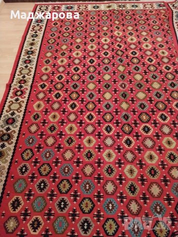 Чипровски килим, снимка 3 - Килими - 42361878