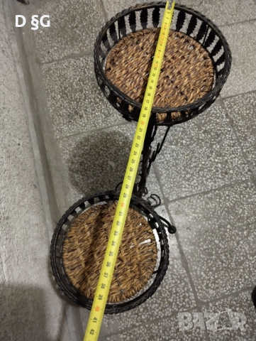 Цветарник ковано желязо, снимка 3 - Саксии и кашпи - 52670839