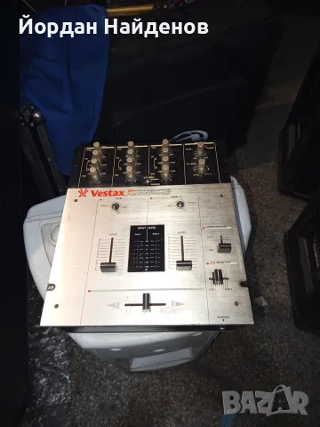 Vestax PMC. 05 pro lll ПРОДАВАМ DJ МИКСЕР, снимка 3 - Ресийвъри, усилватели, смесителни пултове - 56319001
