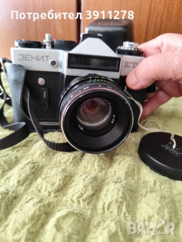 Ретро фотоапарат Зенит 